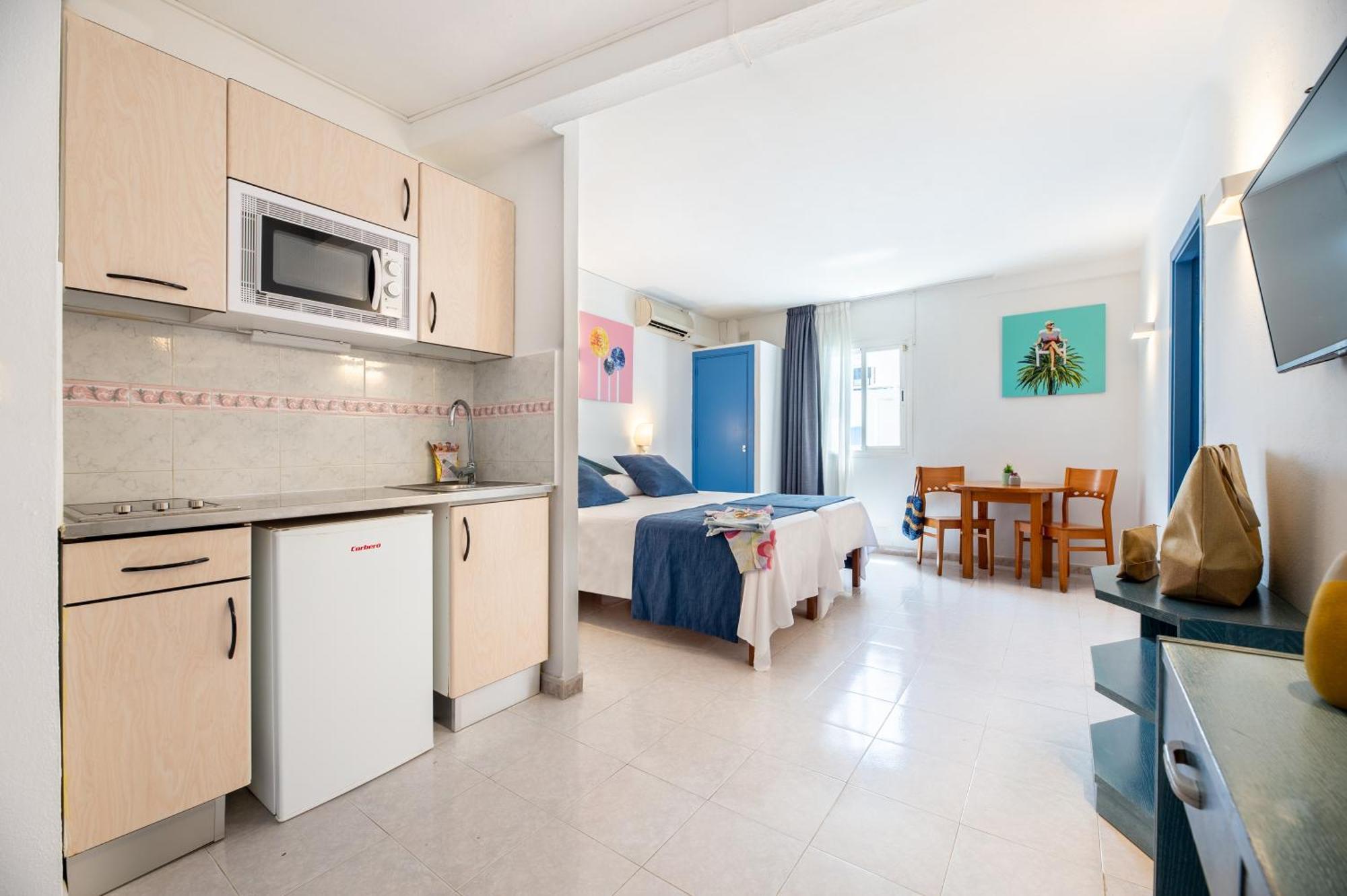 Hotel Apartamentos Vibra Central City - Adults Only San Antonio  Luaran gambar