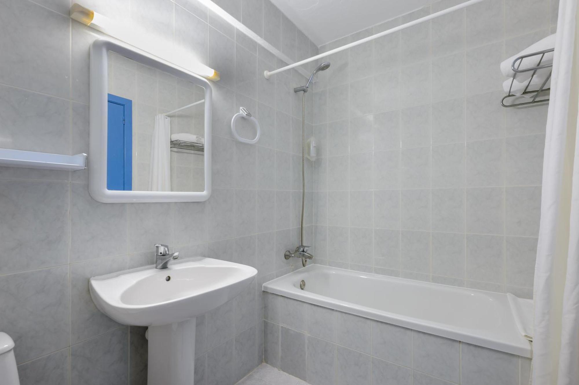 Hotel Apartamentos Vibra Central City - Adults Only San Antonio  Luaran gambar